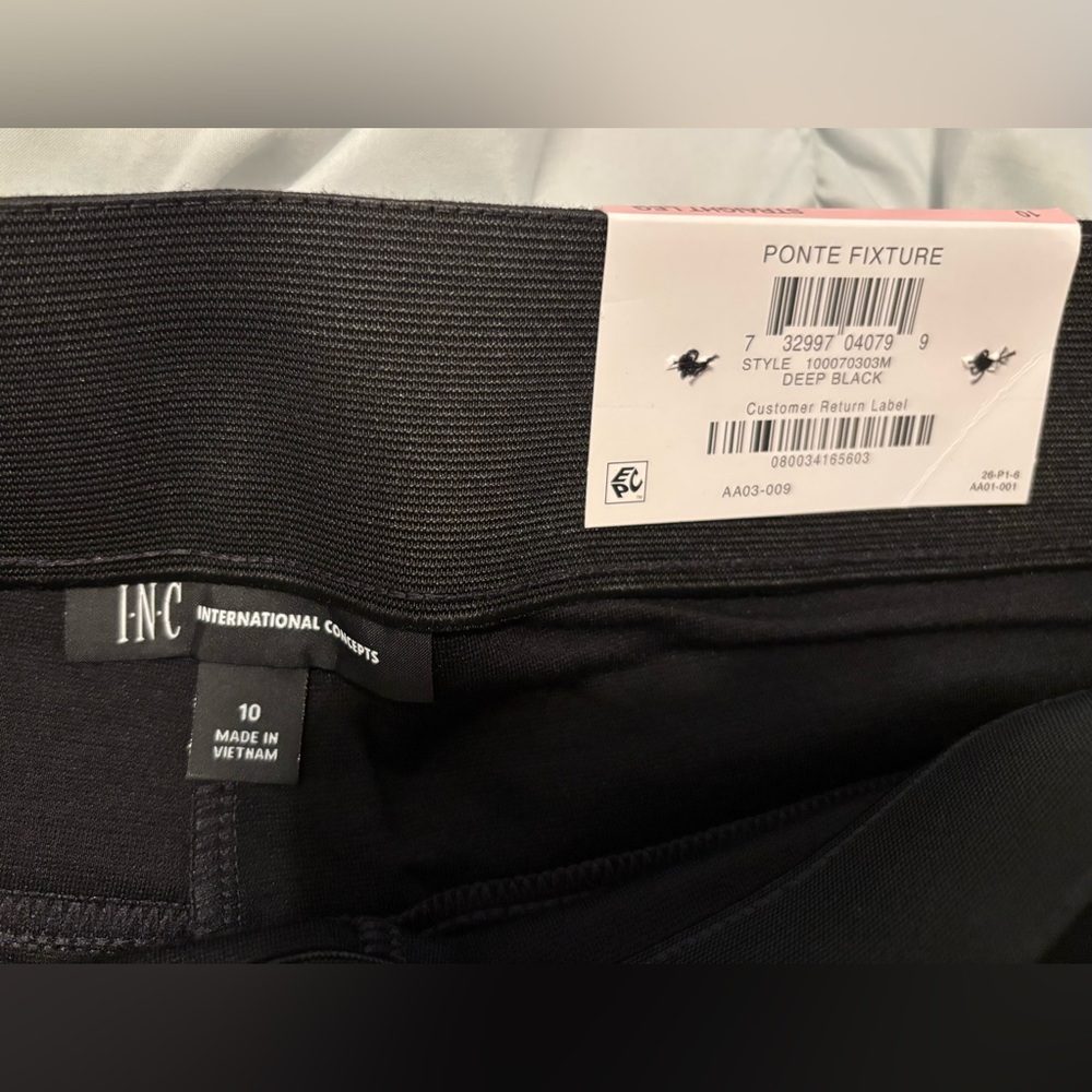 Classic Black INC International Concepts Pants / Leggings, Size 10 NWT - Picture 4 of 6